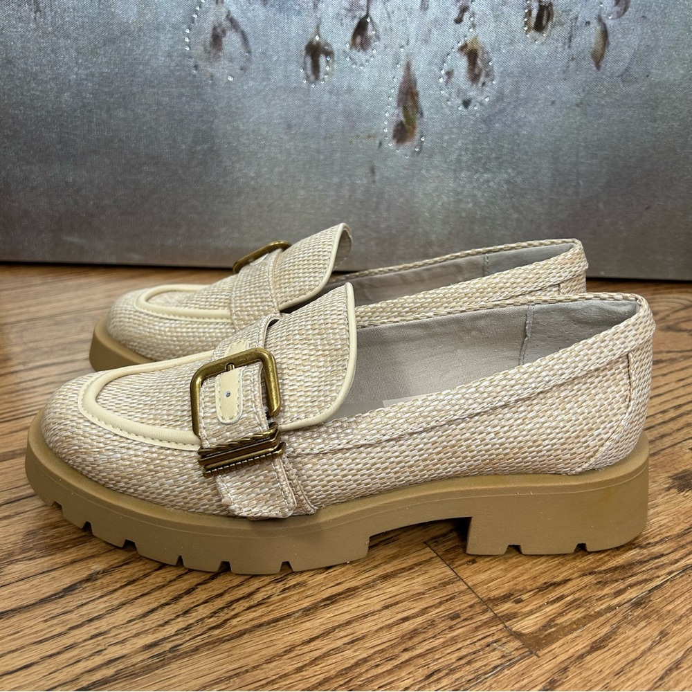 *SOLD*DV Dolce Vita | Ericka Loafer Raffia Cream Chunky Buckle Detail Size 6 - Picture 2 of 12